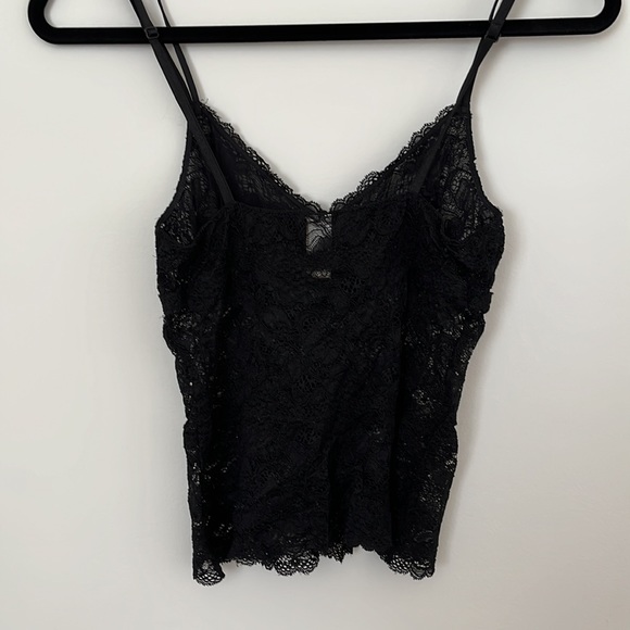 Black lace tank - Picture 2 of 8